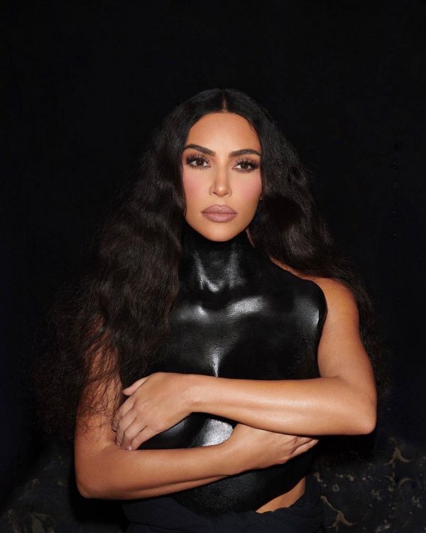 Lace wig Kim Kardashian